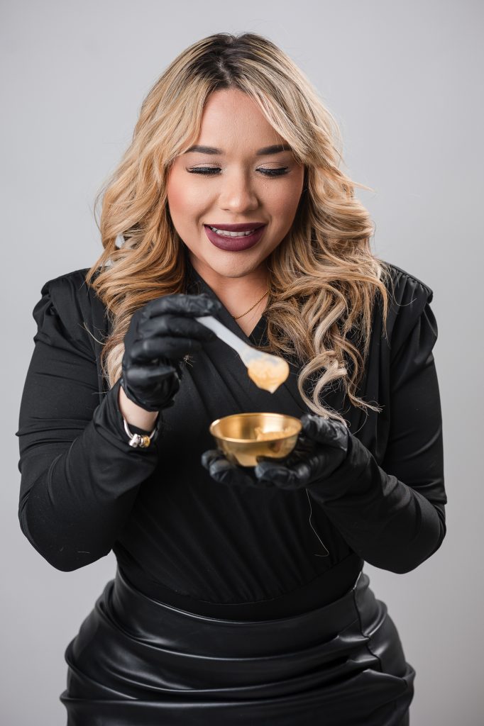 Karla Lucille esteticista en Mayagüez